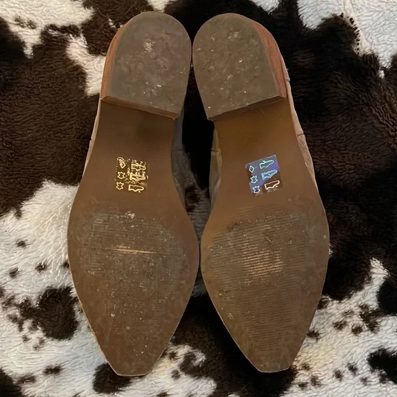 Madewell Western Low Chelsea Boots In Suede - Picture 3 of 4